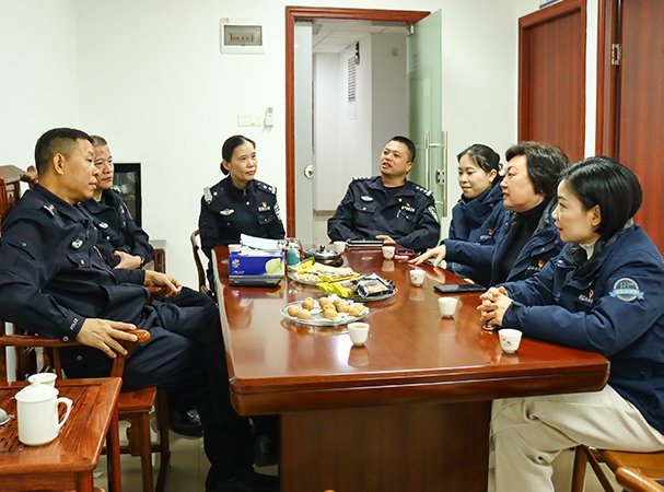 党建引领 警企聚力——集团与东漖派出所开展党建交流运动